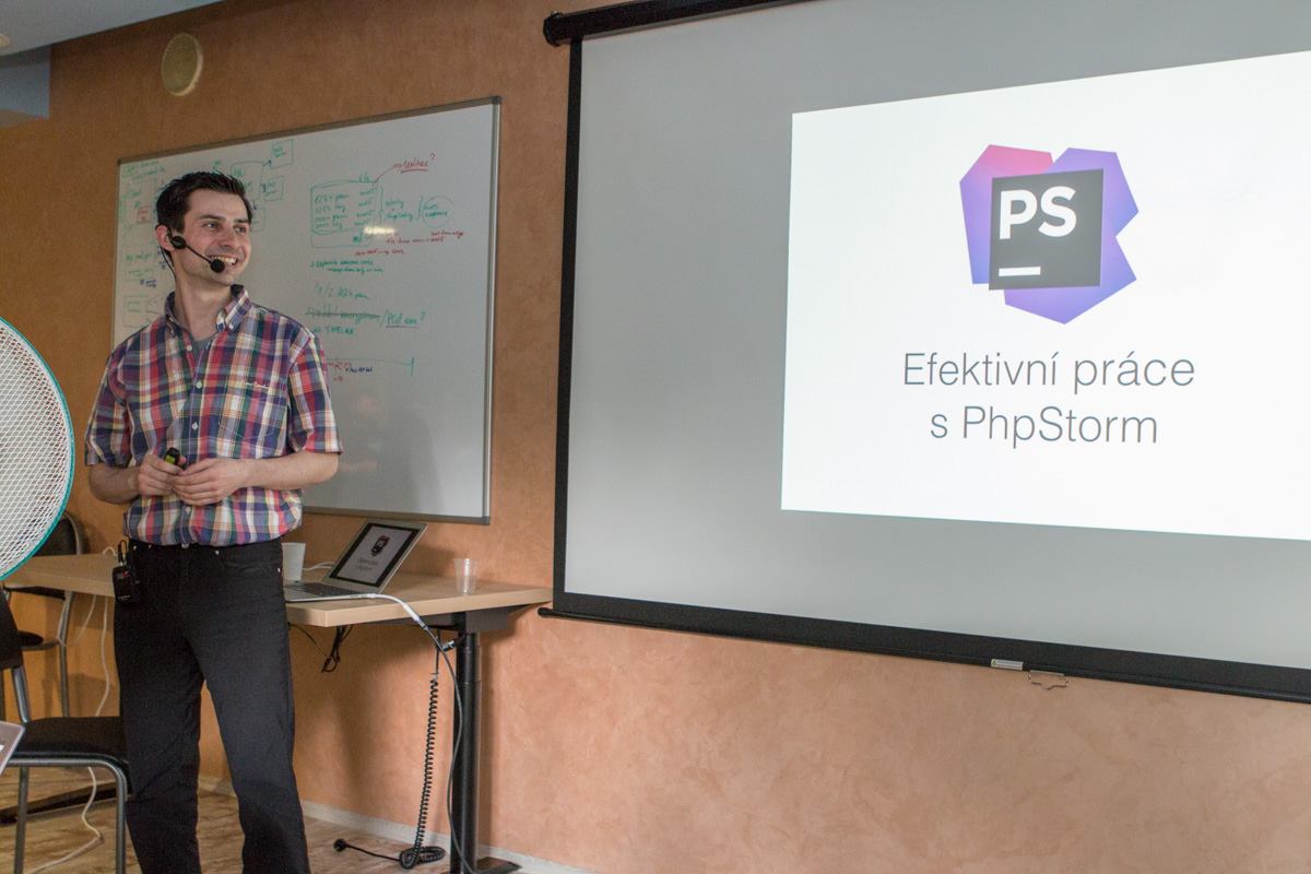 Fotografie z přednášení o PhpStormu Profilová fotka - Václav Makeš